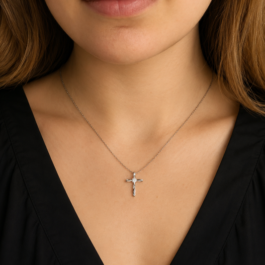 Naszyjnik Lumi Cross z Moissanitem 0.30ct S925 Damski