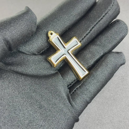 Zawieszka Black Cross Złota